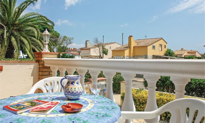Sant Pere Pescador House | 2 bedroom accommodation in Sant Pere Pescador