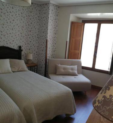 Cervera de Pisuerga Bed & Breakfast | 20 m² Bed and breakfast ∙ 4 guests