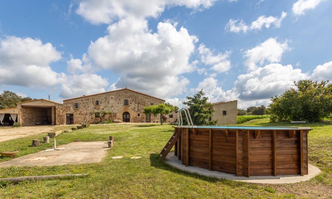 Cassa de la Selva House | 200 m² Finca ∙ 6 bedrooms ∙ 11 guests