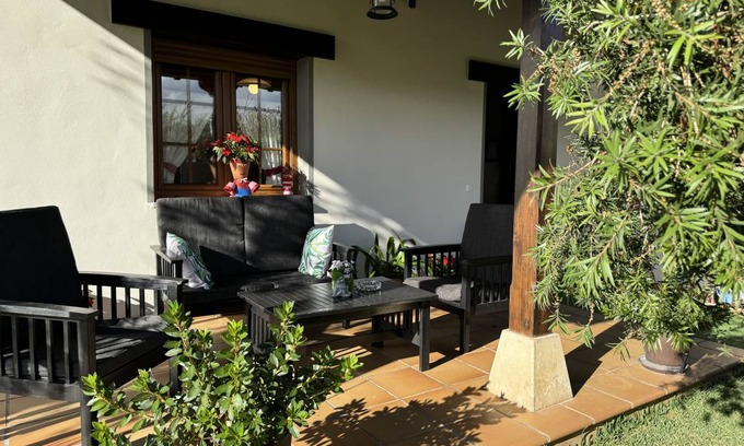 Santianes de Ola House | 200 m² House ∙ 3 bedrooms ∙ 6 guests