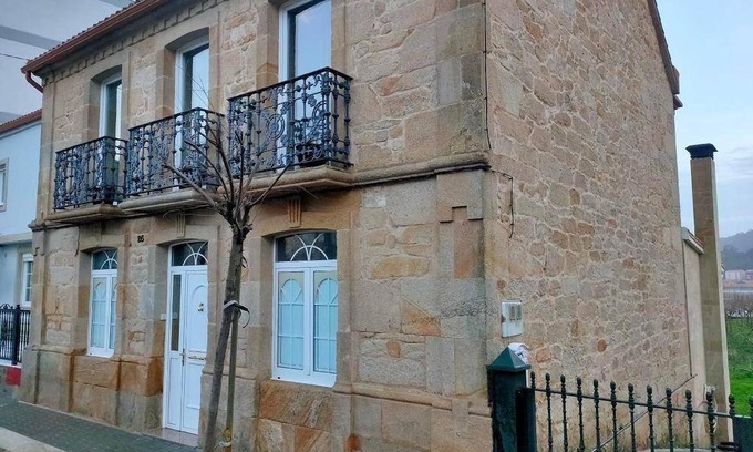 Muros House | 200 m² House ∙ 3 bedrooms ∙ 6 guests