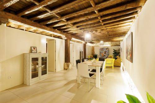 Alcala de Henares Villa | 200 m² Villa ∙ 3 bedrooms ∙ 7 guests