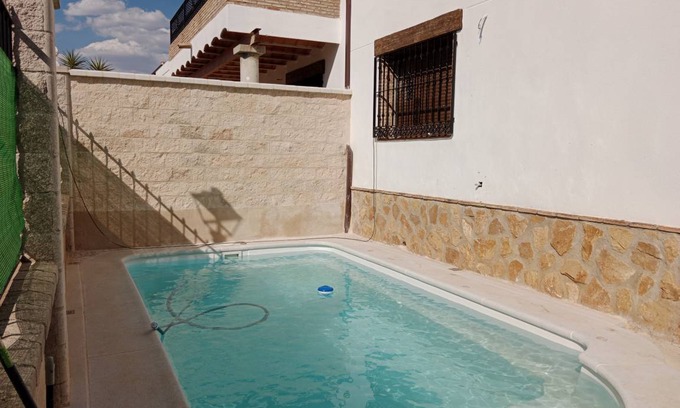 Santa Elena Villa | 200 m² Villa ∙ 4 bedrooms ∙ 8 guests