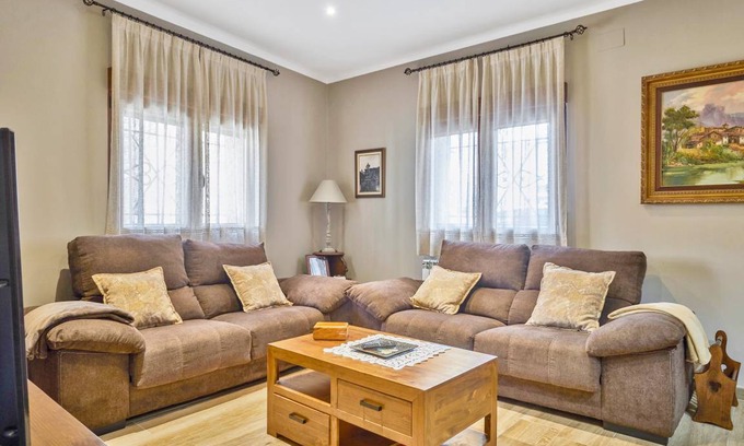 San Bartolome de Pinares House | 210 m² House ∙ 6 bedrooms ∙ 12 guests