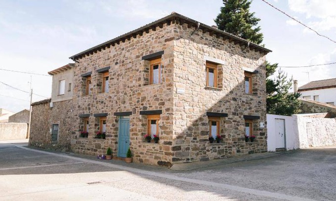 Matalebreras House | 234 m² House ∙ 7 bedrooms ∙ 11 guests
