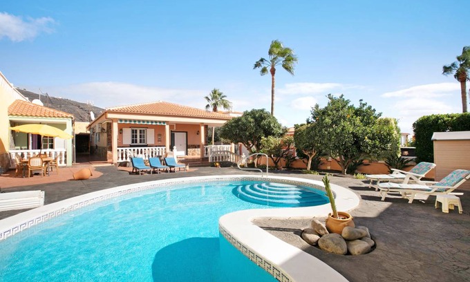 Candelaria House | 240 m² House ∙ 4 bedrooms ∙ 7 guests