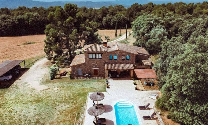 Forallac House | 250 m² House ∙ 5 bedrooms ∙ 8 guests