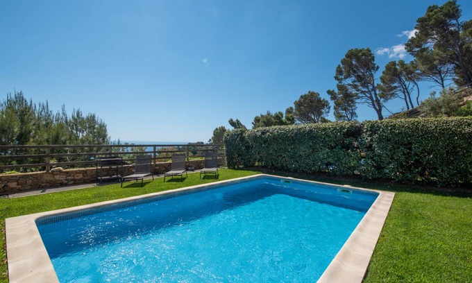 Aiguablava House | 270 m² House ∙ 4 bedrooms ∙ 8 guests