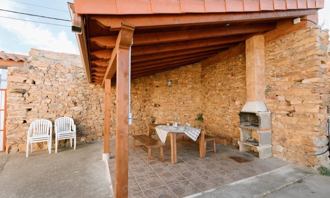 Otero de Bodas House | 270 m² House ∙ 5 bedrooms ∙ 11 guests