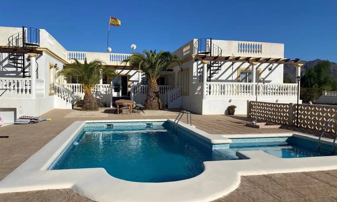 La Parata Villa | 275 m² Villa ∙ 7 bedrooms ∙ 22 guests