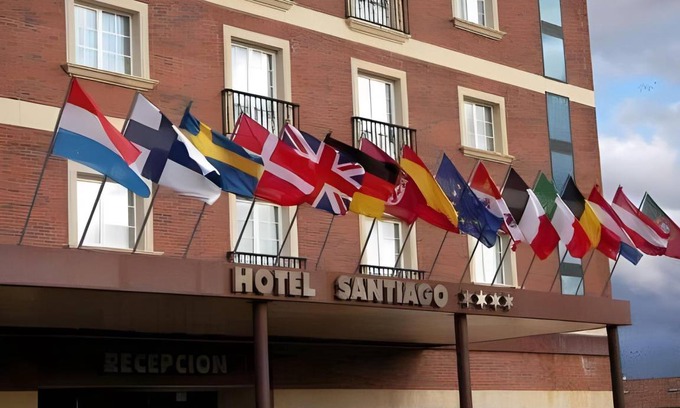 Carbajal de la Legua Hotel | 30 m² Hotel ∙ 127 guests
