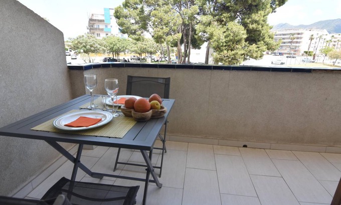 Santa Margarida Apartment | 30 m² Studio flat ∙ 1 bedroom ∙ 2 guests