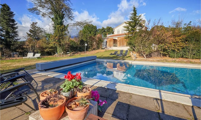 Breda House | 300 m² House ∙ 3 bedrooms ∙ 6 guests