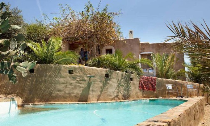 Playa Macenas House | 300 m² House ∙ 4 bedrooms ∙ 10 guests