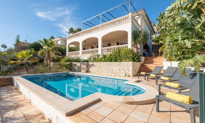 Portals Nous Villa | 300 m² Villa ∙ 4 bedrooms ∙ 8 guests