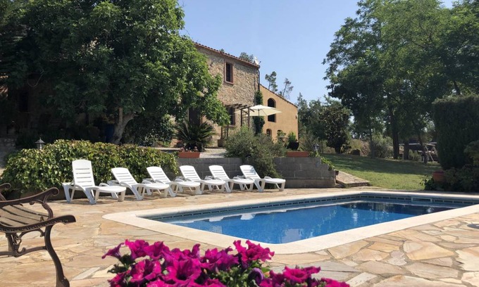 Massanes Villa | 300 m² Villa ∙ 5 bedrooms ∙ 12 guests