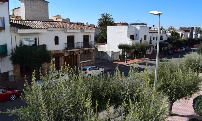 Empuriabrava Apartment | 312-Apartment near of the beach and shops