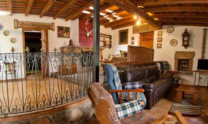 Cabezas Bajas Apartment | 340 m² Apartment ∙ 4 bedrooms ∙ 8 guests
