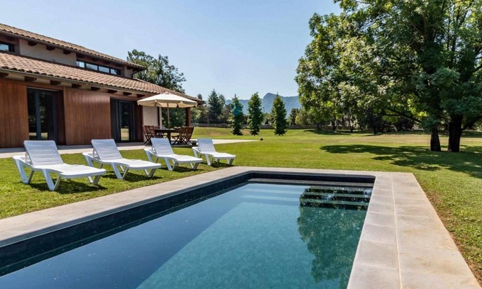 Les Preses Villa | 350 m² Villa ∙ 5 bedrooms ∙ 10 guests