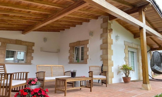 Los Corrales de Buelna Apartment | 36 m² Apartment ∙ 2 bedrooms ∙ 4 guests