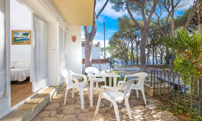 Palafrugell Apartment | 39 m² Apartment ∙ 1 bedroom ∙ 4 guests