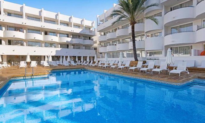 Palmanova Apartment | 40 m² Apartment ∙ 127 guests