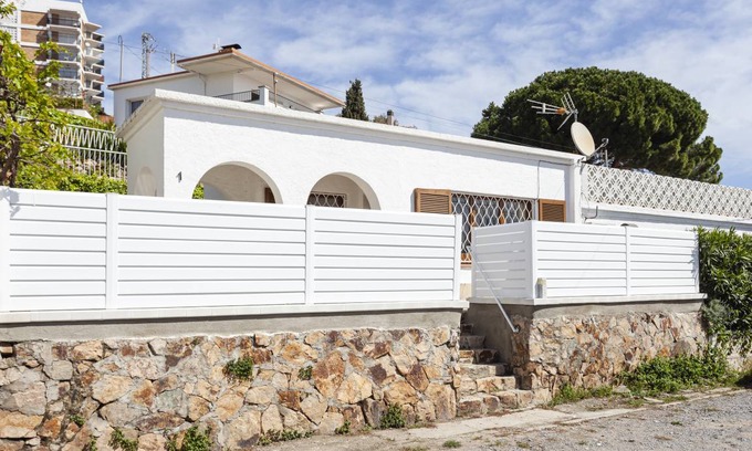 Canyelles House | 40 m² House ∙ 1 bedroom ∙ 3 guests