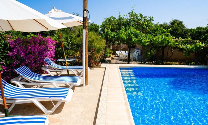 Sant Joan de Labritja Villa | 400 m² Villa ∙ 4 bedrooms ∙ 8 guests