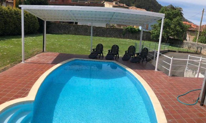 Nueva House | 400 m² House ∙ 5 bedrooms ∙ 12 guests