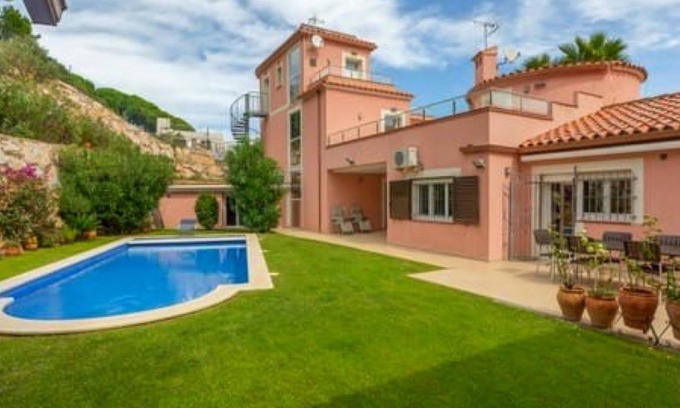 Sa Riera Villa | 430 m² Villa ∙ 6 bedrooms ∙ 12 guests
