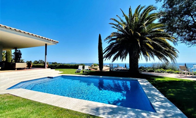 Castell-Platja d'Aro Villa | 431 m² Villa ∙ 6 bedrooms ∙ 12 guests