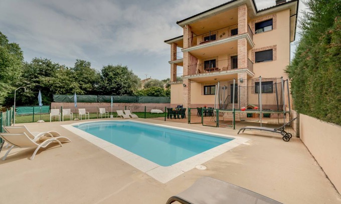 Labata House | 450 m² House ∙ 6 bedrooms ∙ 12 guests