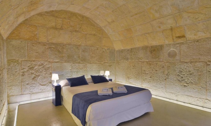 La Llotja-Born Apartment | 50 m² Apartment ∙ 1 bedroom ∙ 2 guests