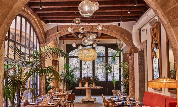 La Llotja-Born Hotel | 50 m² Hotel ∙ 127 guests