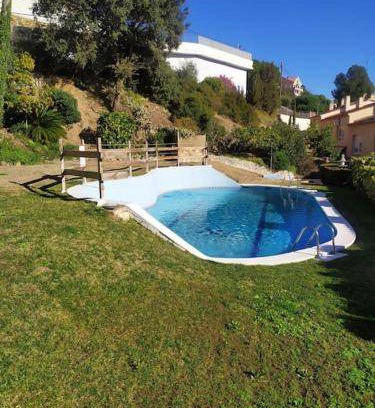 Santa Susanna House | 500 m² House ∙ 4 bedrooms ∙ 8 guests
