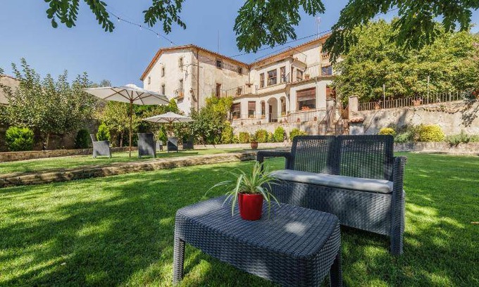 Sant Feliu de Buixalleu House | 514 m² House ∙ 8 bedrooms ∙ 20 guests