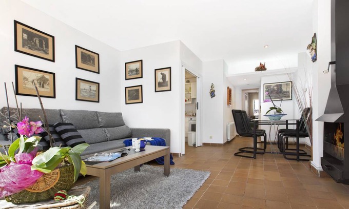 Llafranc Apartment | 54 m² Apartment ∙ 2 bedrooms ∙ 4 guests