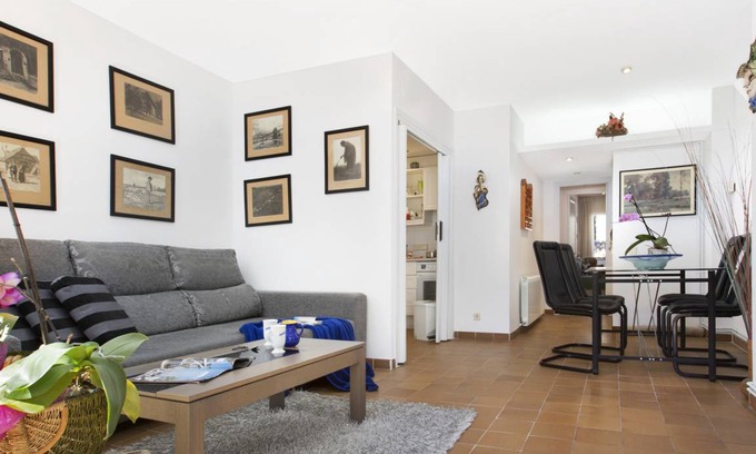 Llafranc Apartment | 54 m² Apartment ∙ 2 bedrooms ∙ 4 guests
