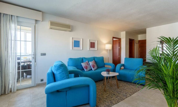 Carihuela Apartment | 60 m² Apartment ∙ 2 bedrooms ∙ 4 guests