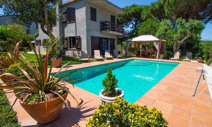 La Goba Villa | 600 m² Villa ∙ 5 bedrooms ∙ 10 guests