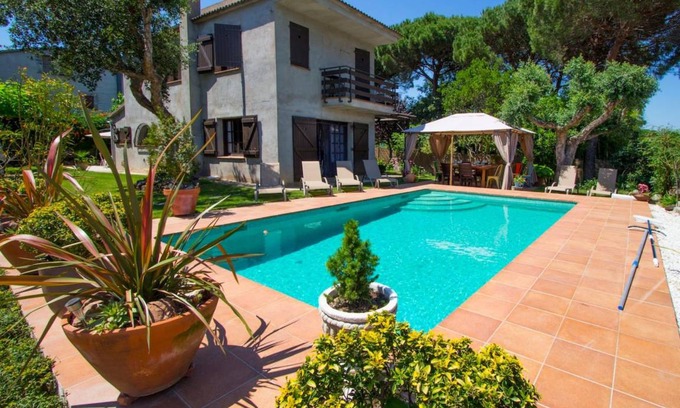 La Goba Villa | 600 m² Villa ∙ 5 bedrooms ∙ 10 guests