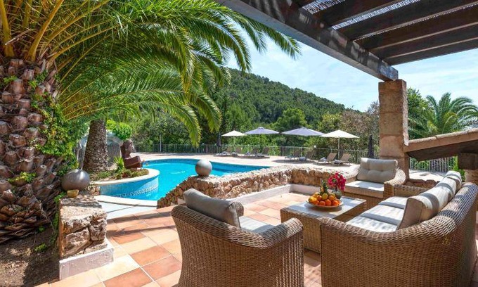 Esporles Villa | 600 m² Villa ∙ 7 bedrooms ∙ 12 guests