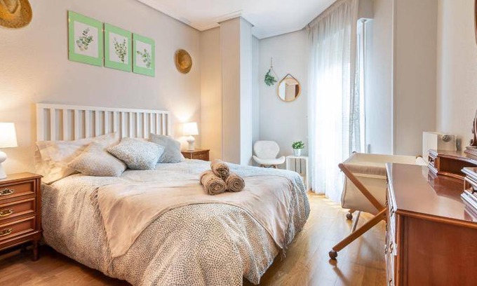 Cenicero Apartment | 65 m² Apartment ∙ 3 bedrooms ∙ 7 guests