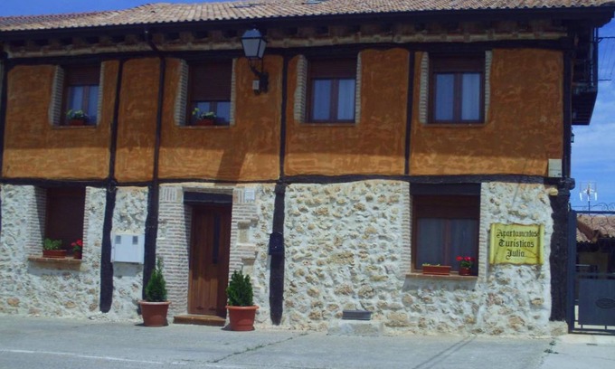 Valdemaluque Apartment | 70 m² Apartment ∙ 2 bedrooms ∙ 4 guests