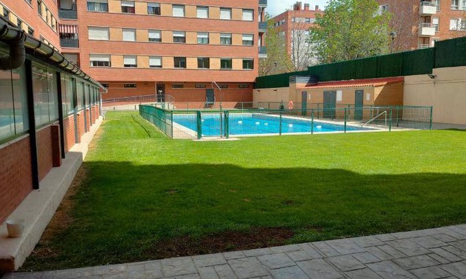 Logrono Apartment | 70 m² Apartment ∙ 2 bedrooms ∙ 5 guests