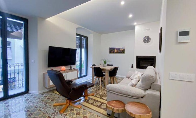 Banyoles Apartment | 70 m² Apartment ∙ 2 bedrooms ∙ 4 guests