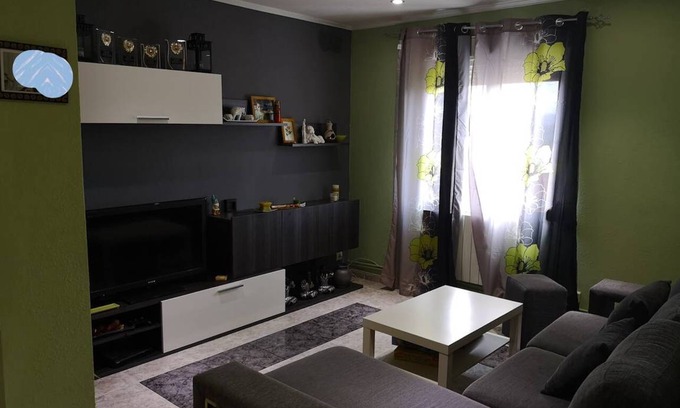 Barbastro Apartment | 70 m² Apartment ∙ 2 bedrooms ∙ 4 guests