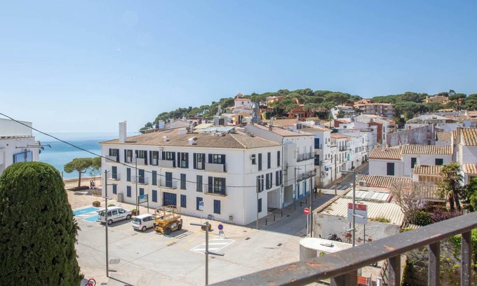 Llafranc Apartment | 70 m² Apartment ∙ 3 bedrooms ∙ 6 guests