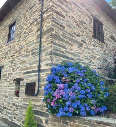 Samos House | 70 m² House ∙ 2 bedrooms ∙ 4 guests