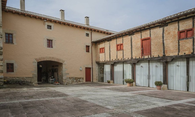 Moarves de Ojeda House | 70 m² House ∙ 2 bedrooms ∙ 4 guests